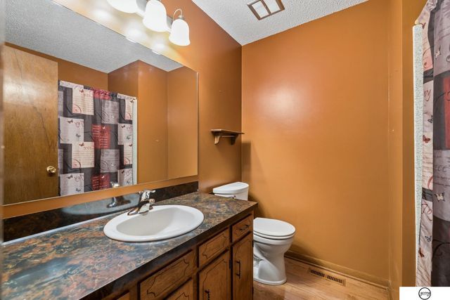 3921 S Folsom Street, Lincoln, NE 68522