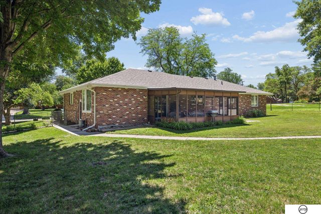 3921 S Folsom Street, Lincoln, NE 68522