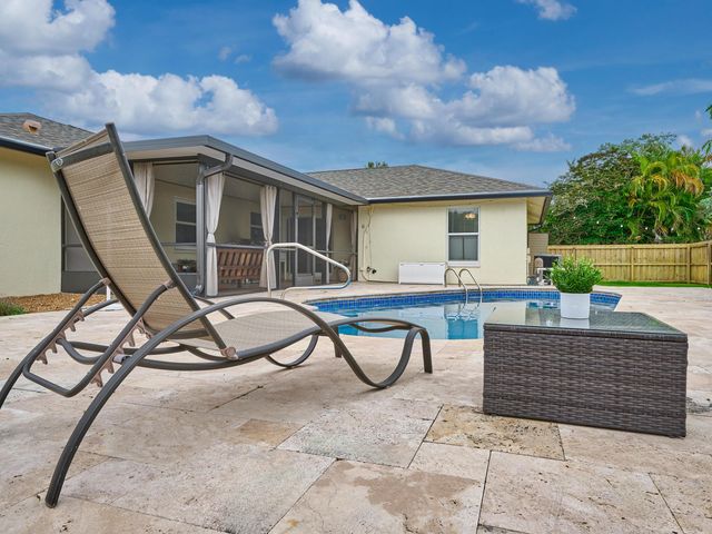 1267 SUMMERWOOD Circle, Wellington, FL 33414