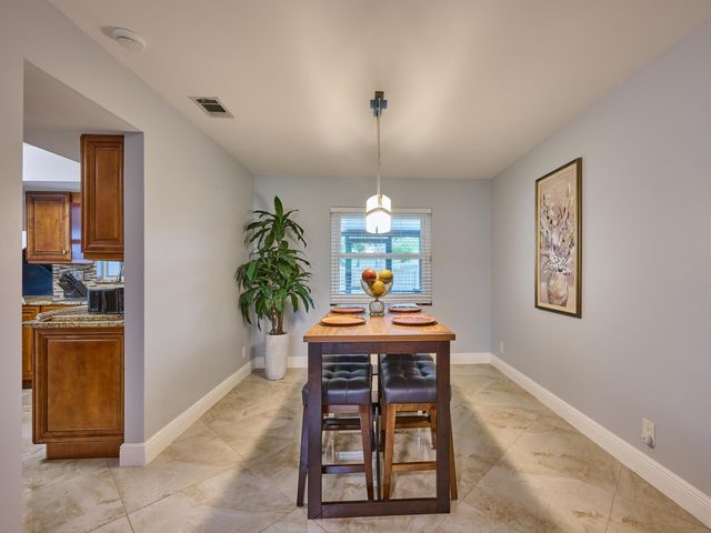 1267 SUMMERWOOD Circle, Wellington, FL 33414