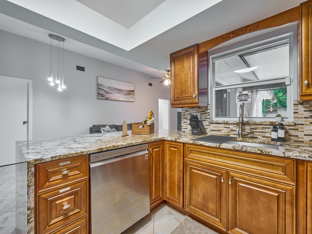 1267 SUMMERWOOD Circle, Wellington, FL 33414