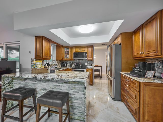 1267 SUMMERWOOD Circle, Wellington, FL 33414