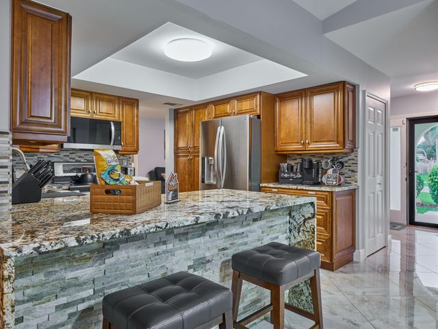 1267 SUMMERWOOD Circle, Wellington, FL 33414