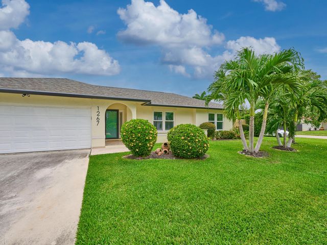 1267 SUMMERWOOD Circle, Wellington, FL 33414