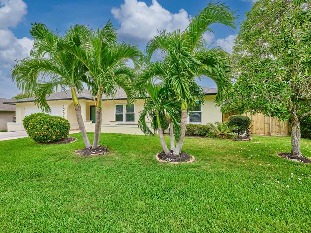 1267 SUMMERWOOD Circle, Wellington, FL 33414