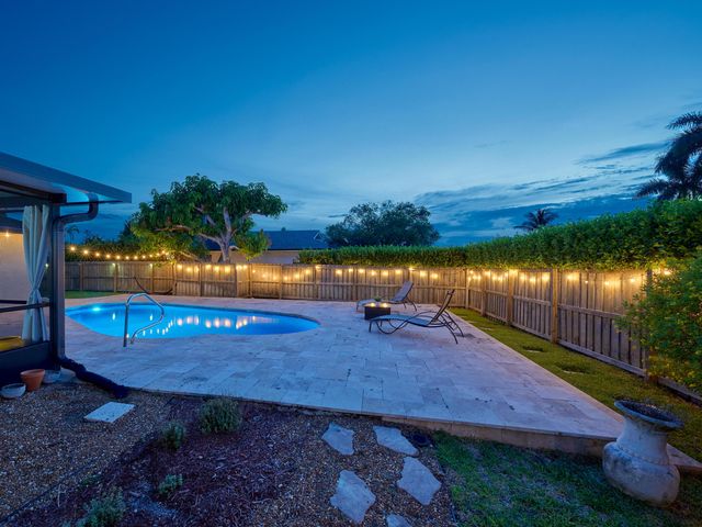 1267 SUMMERWOOD Circle, Wellington, FL 33414