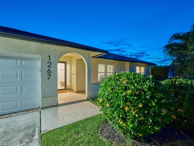 1267 SUMMERWOOD Circle, Wellington, FL 33414