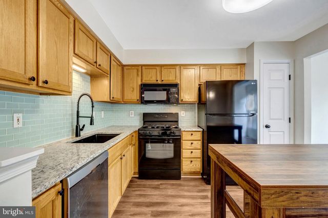 7057 SAUVAGE LN, Gainesville, VA 20155