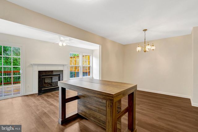 7057 SAUVAGE LN, Gainesville, VA 20155