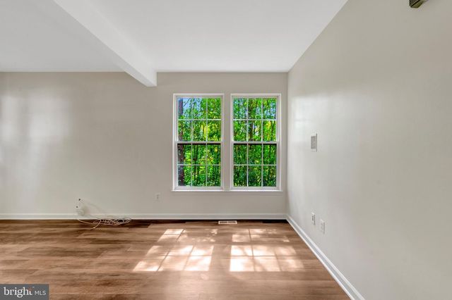 7057 SAUVAGE LN, Gainesville, VA 20155