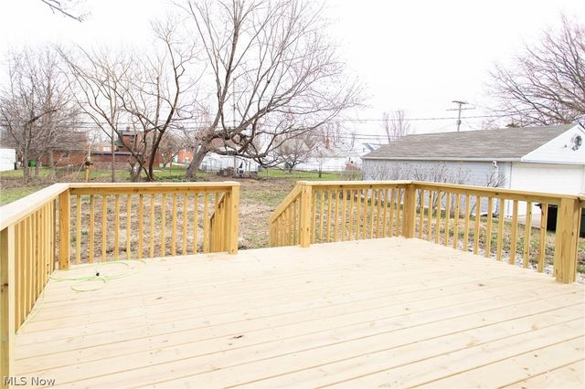 24431 Hartland Road, Euclid, OH 44123