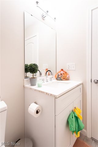 24431 Hartland Road, Euclid, OH 44123