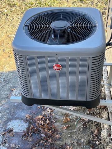 24431 Hartland Road, Euclid, OH 44123