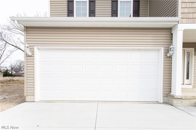 24431 Hartland Road, Euclid, OH 44123