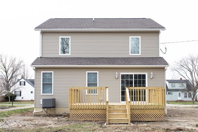 24431 Hartland Road, Euclid, OH 44123