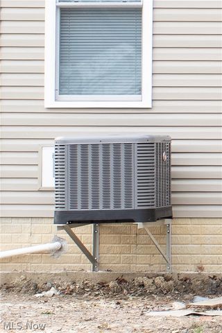 24431 Hartland Road, Euclid, OH 44123