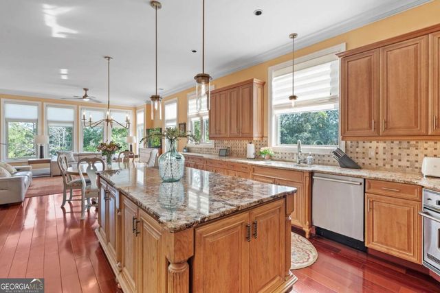 233 Towering Peaks, Canton, GA 30114