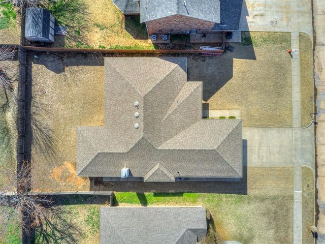 708 S Avery Drive, Moore, OK 73160