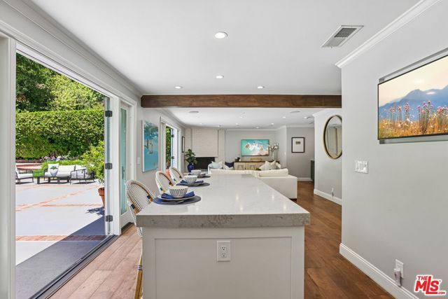 17228 Benner Place, Encino (los Angeles), CA 91316