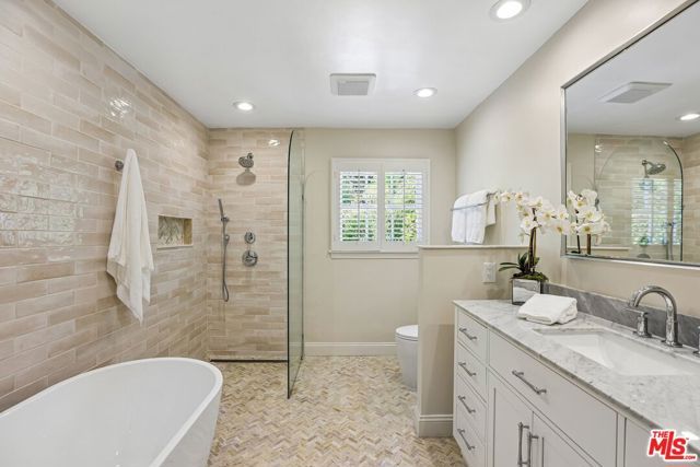 17228 Benner Place, Encino (los Angeles), CA 91316