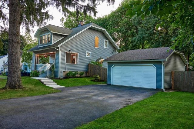 85 Dale Road, Brighton, NY 14625