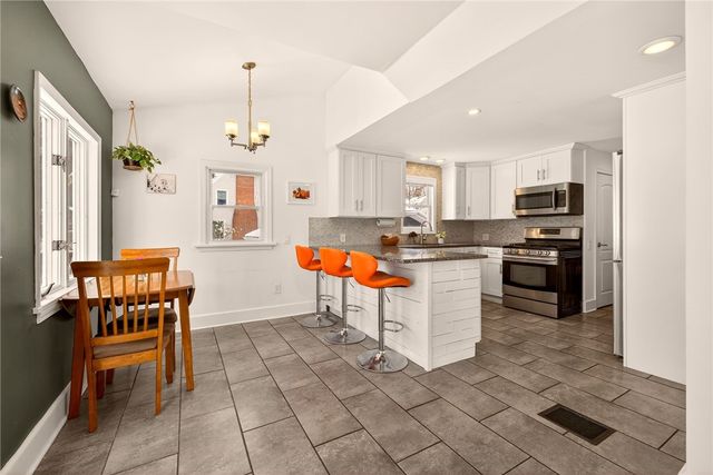 85 Dale Road, Brighton, NY 14625