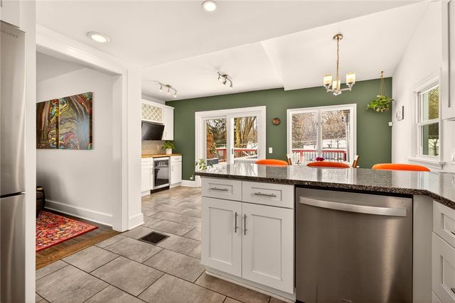 85 Dale Road, Brighton, NY 14625