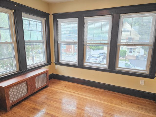 143 Atlantic St 4, Quincy, MA 02171