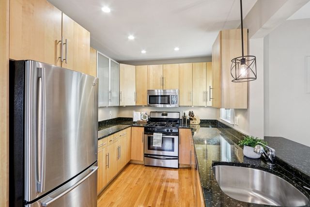 39 Forest St 39, Arlington, MA 02476