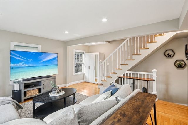 39 Forest St 39, Arlington, MA 02476