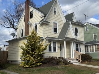 356 Taft Avenue, Bridgeport, CT 06604