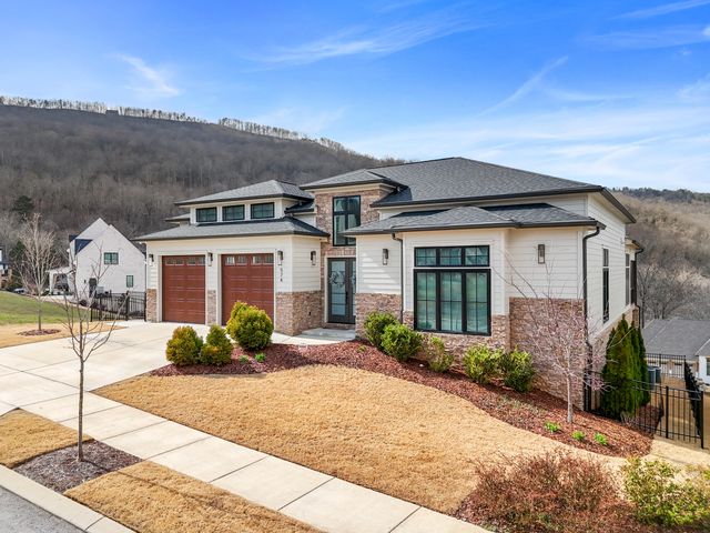 574 Clingmans Lane, Chattanooga, TN 37419