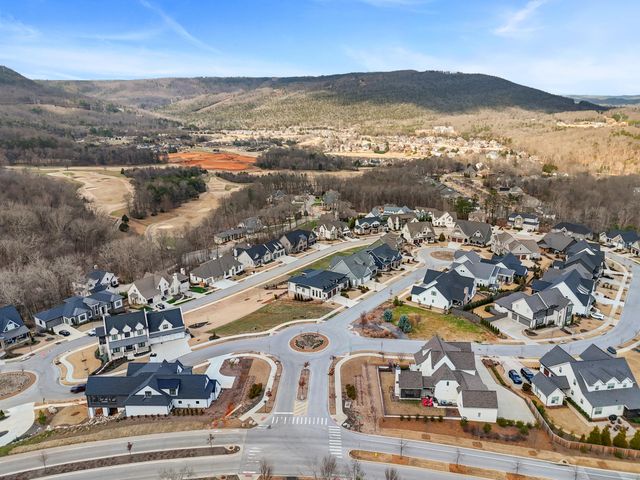 574 Clingmans Lane, Chattanooga, TN 37419