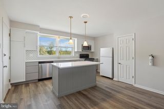 500 MANOR HOUSE LN #B3, Willow Grove, PA 19090