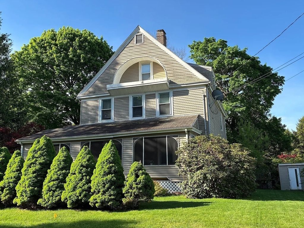 12 Oakland Rd 2, Sharon, MA 02067