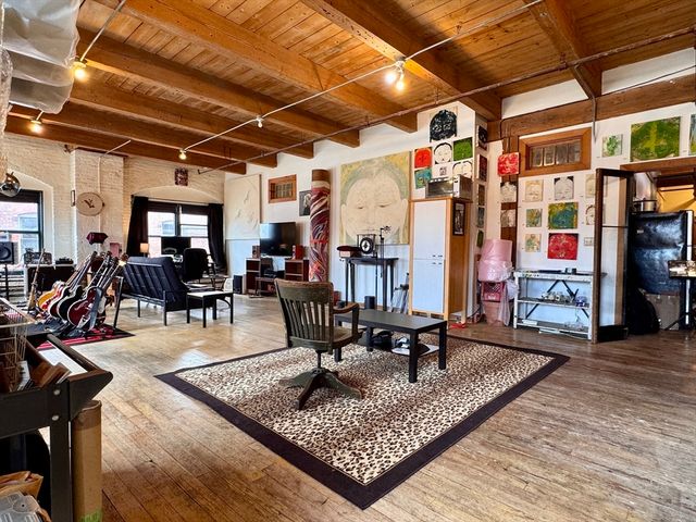 249 A 61, Boston, MA 02210