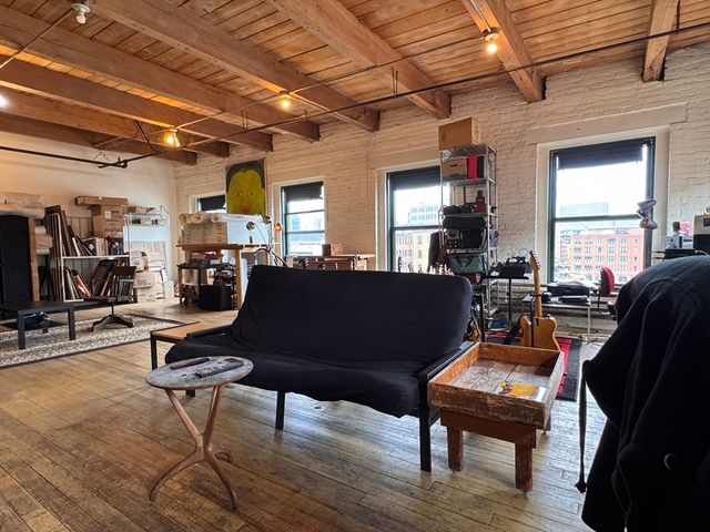 249 A 61, Boston, MA 02210