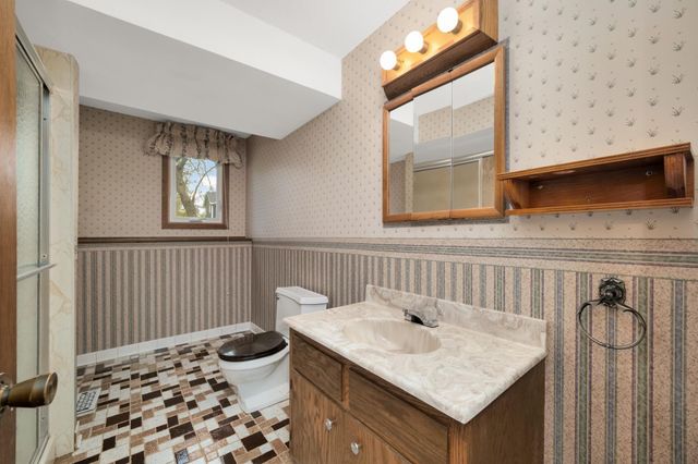 216 Lowell Road, Champlin, MN 55316