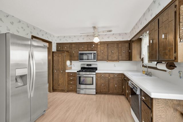 216 Lowell Road, Champlin, MN 55316