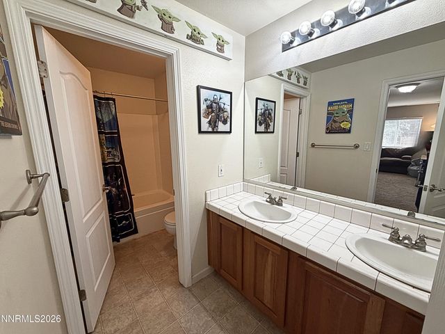 1525 Istrice Road, Sparks, NV 89436