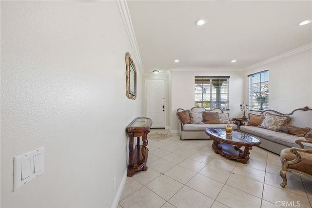 33413 Alagon, Temecula, CA 92592