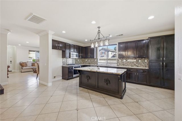 33413 Alagon, Temecula, CA 92592