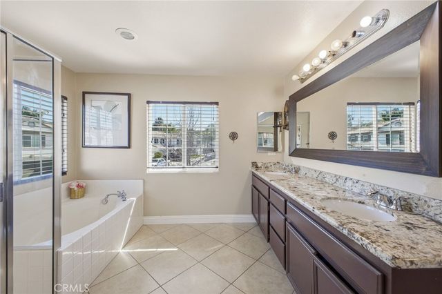 33413 Alagon, Temecula, CA 92592