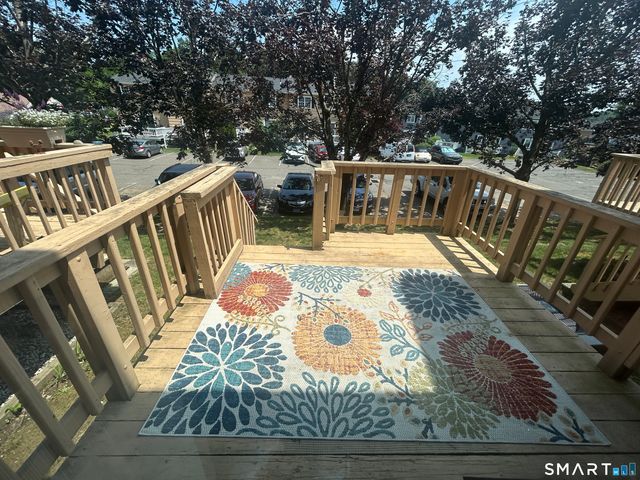 5 Deer Run 5, Bethel, CT 06801