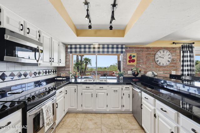 4215 N La Linda Rama, Tucson, AZ 85718