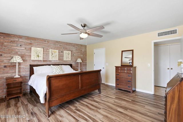 4215 N La Linda Rama, Tucson, AZ 85718