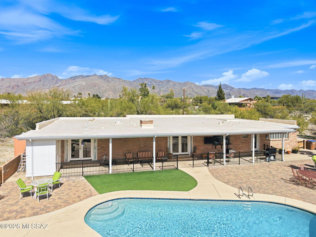 4215 N La Linda Rama, Tucson, AZ 85718