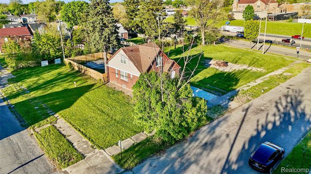 9150 Courville Street, Detroit, MI 48224