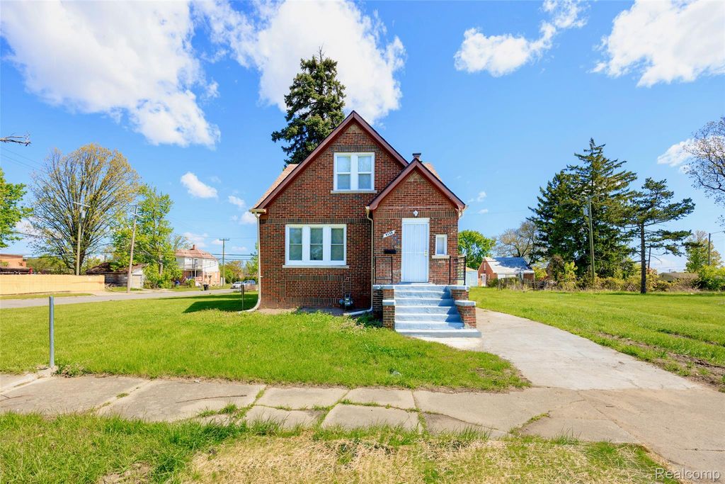 9150 Courville Street, Detroit, MI 48224