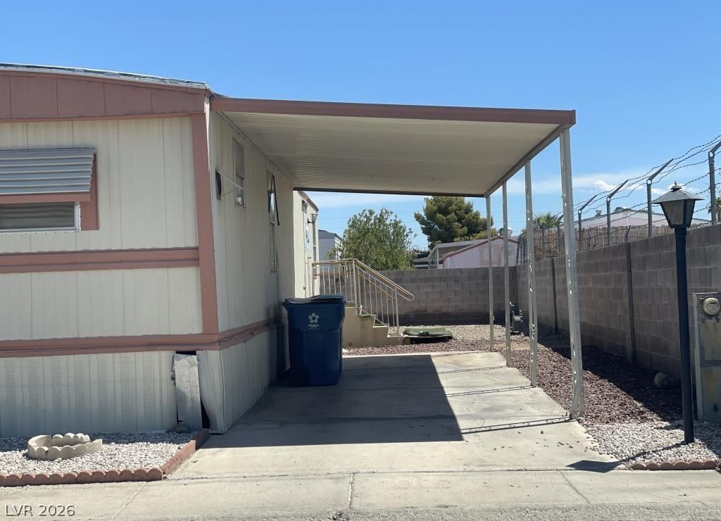 3668 Fort McHenry Drive, Las Vegas, NV 89122 — photo 2